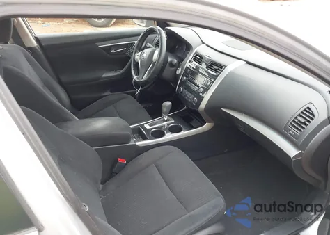 2014 Nissan Altima 2.5 z USA, uszkodzony, nr VIN 1N4AL3AP4EC319471